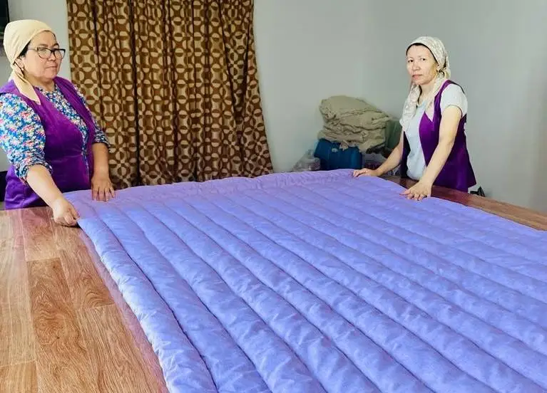 قىزىلوردالىق تىگىنشى تۇيە جۇنىنەن جاسالاتىن كورپەلەردىڭ قانداي قاسيەتى بارىن ايتتى