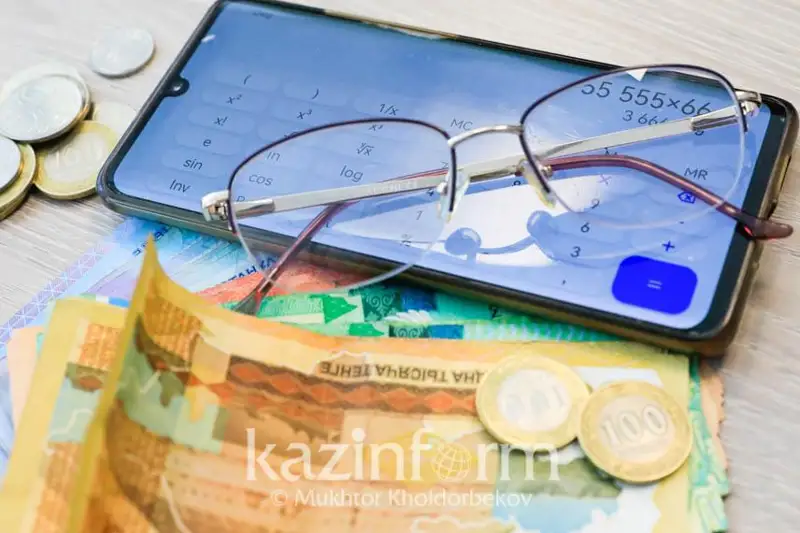 2024 jylǵy 1 qańtardan bastap eń tómengi jalaqy mólsheri ulǵaıady