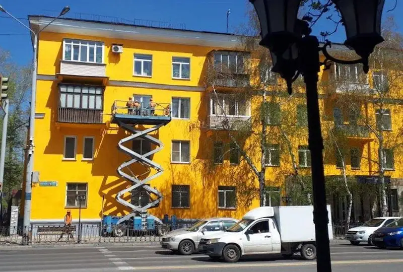 Фасады ста многоэтажек обновят в Усть-Каменогорске