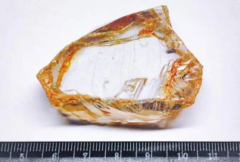 Сўнгги 10 йилдаги энг катта олмос Яқутистонда қазиб олинди