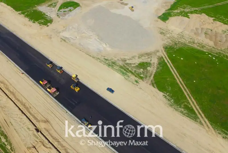 قازاۆتوجول جۇمىسىنا سالعىرت قاراعان 5 مەردىگەرمەن كەلىسىمشارتتى ءۇزدى