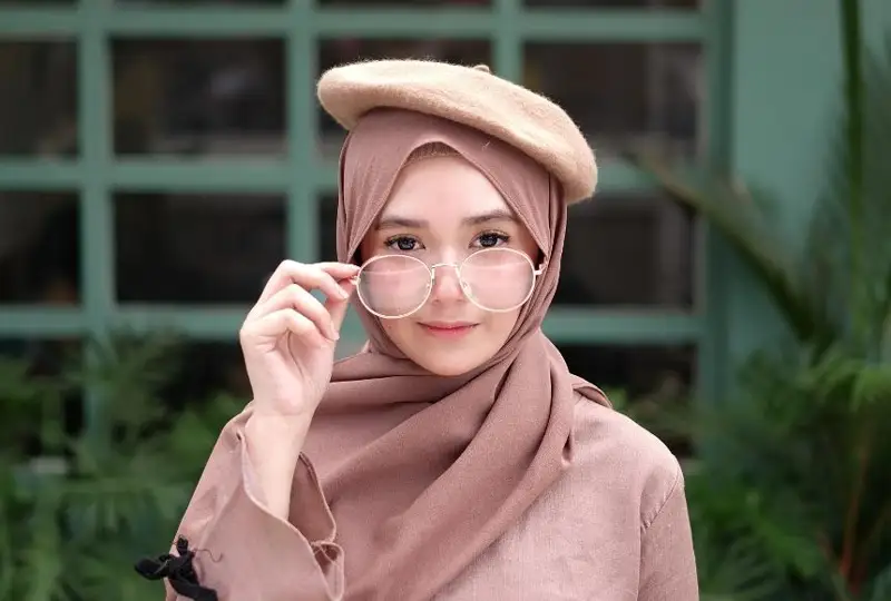 Можно ли носить хиджаб в частных школах Казахстана – ответ министра