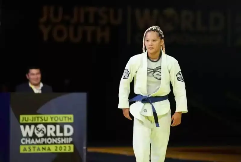 Қозоғистонлик Жибек Қулимбетова жиу-житсу бўйича етти карра жаҳон чемпиони бўлди