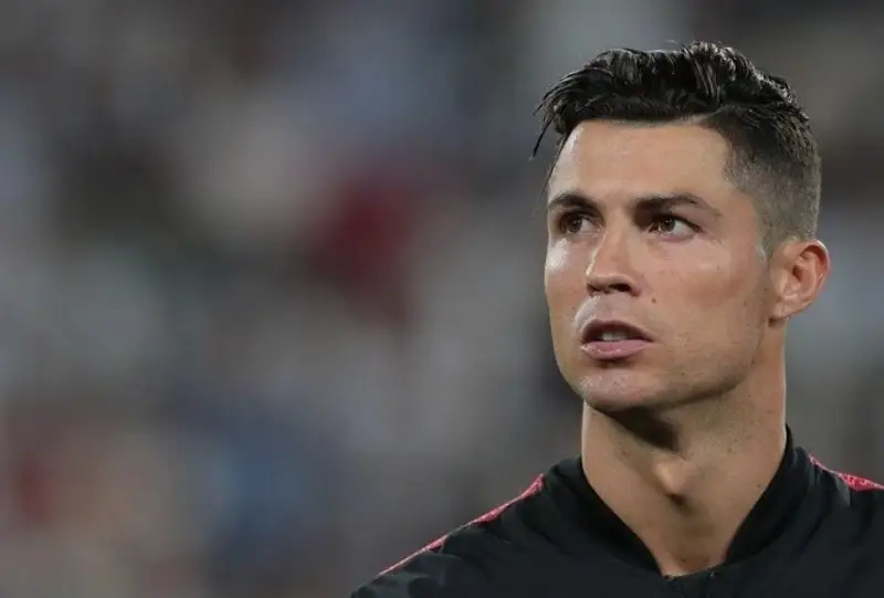 كريشتيانۋ رونالدۋ ۇلتتىق چەمپيوناتتا گول سوعۋ جونىنەن الەمدىك رەكورد ورناتتى