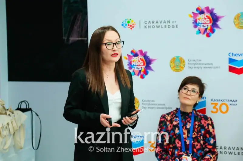 Astanada iri ǵylymı otbasylyq festıval ótip jatyr