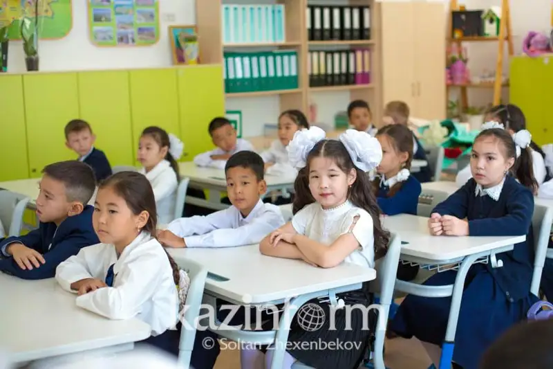 الماتىداعى ەڭ قىمبات 10 مەكتەپ