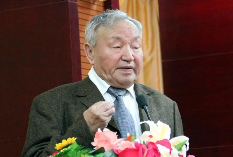 جۇماباي ءبىلال ۇلى: الەم وقىرماندارىن تاڭ قىلار تۋىندىلارىمىز كوپ