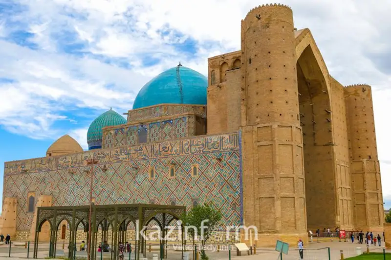 لاڭكەستەر قوجا احمەت ياساۋي كەسەنەسىن جارماق بولعان - ۇ ق ك