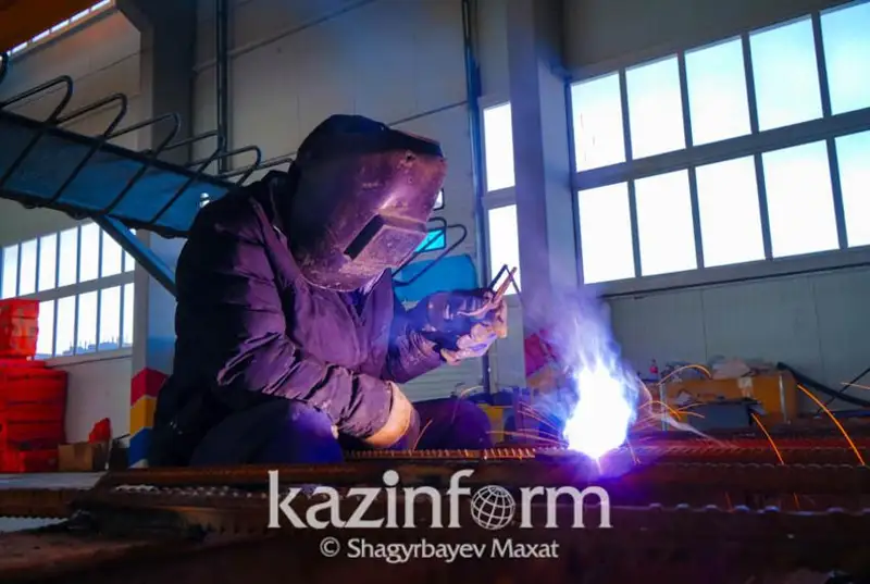 Bıylǵy qańtar-tamyzda Qazaqstanda ónerkásip óndirisiniń ındeksi 103,8% qurady