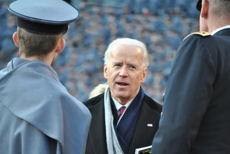Вакиллар палатаси Байденга импичмент бошлатмоқчи