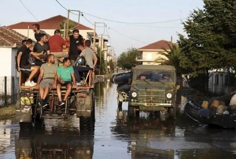 Наводнения в Греции, Турции и Испании привели к жертвам