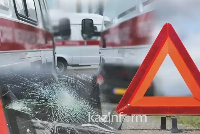 Almatyda 17 jastaǵy bozbalany kólik qaǵyp mert qyldy