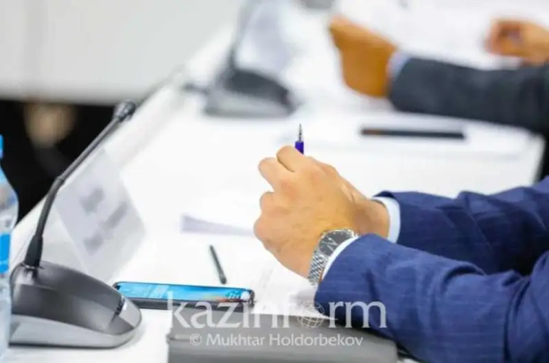 В чем подозревают сотрудников акимата, работавших во время Алтая Кульгинова