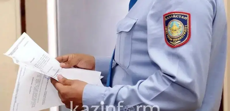 Алматыда көшеде түкірген 70-тен астам адамға айыппұл салынды