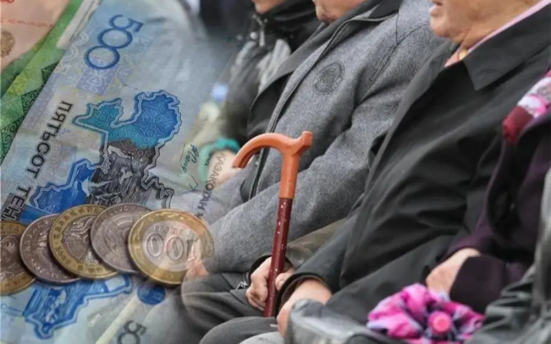 年初至今哈萨克斯坦发放2.2万亿坚戈养老金