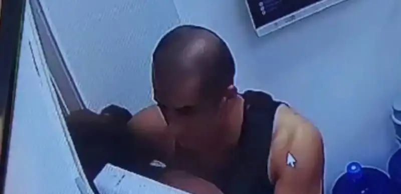 Kaspi Bank-тің бөлімшесіне шабуылдаған жігіт 7,5 жылға сотталды