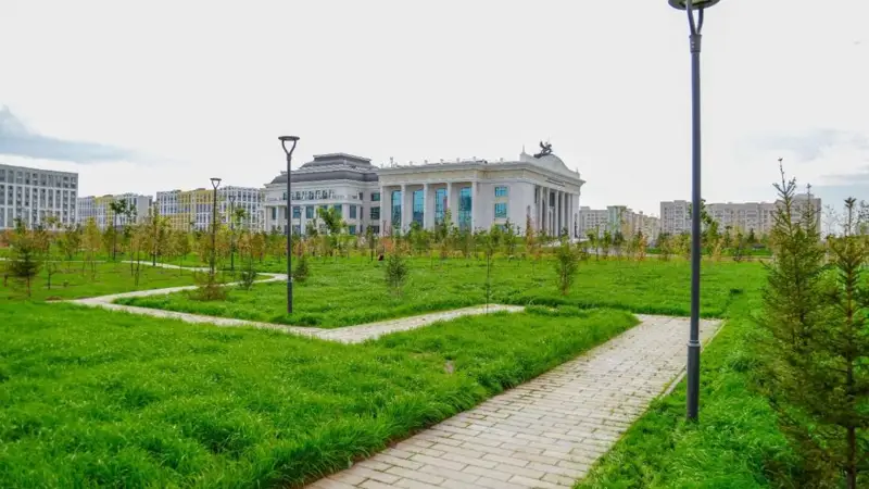 Более 165 дворов и общественных пространств благоустроят в Астане