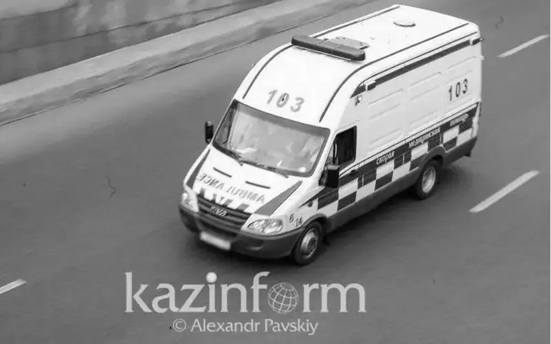 Oralǵa qonǵan ushaqta 17 jasar qyz kóz jumdy