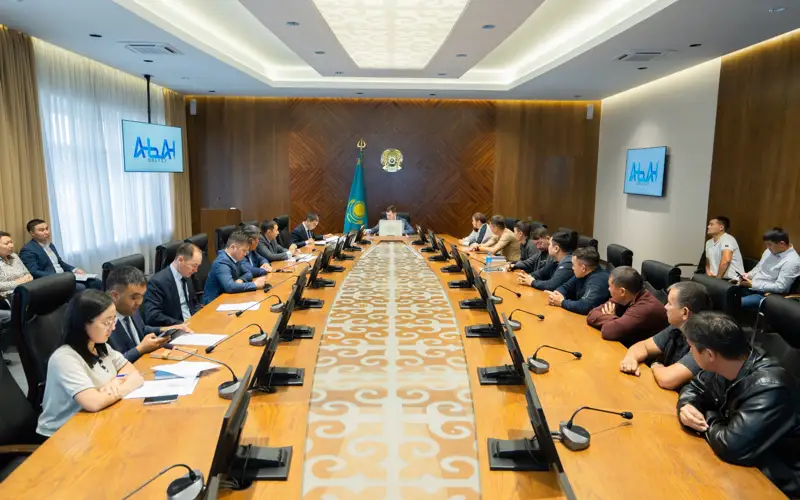 Завершить стройку до морозов: подрядчиков предупредили в области Абай