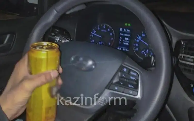 Pavlodarda mas bolyp kólik júrgizgen mektep dırektory 15 kúnge qamaldy