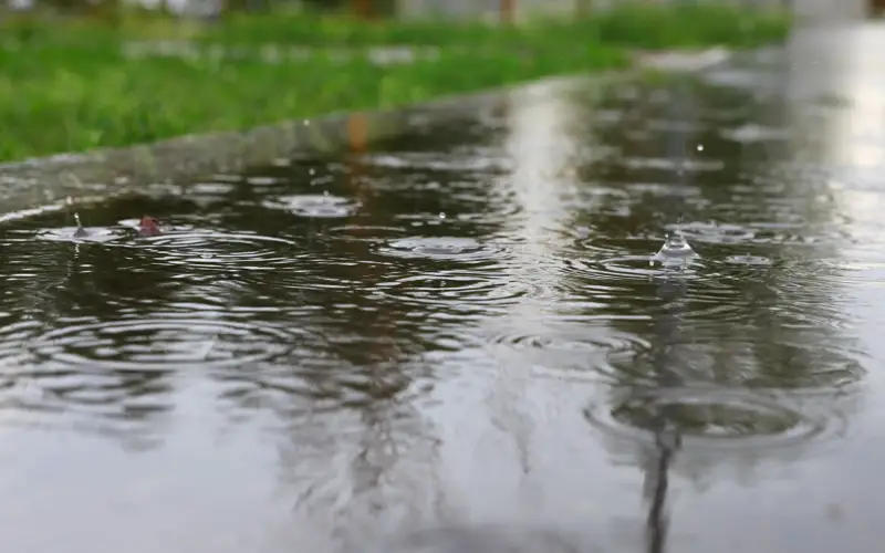 Шторм ожидается на большей части Казахстана