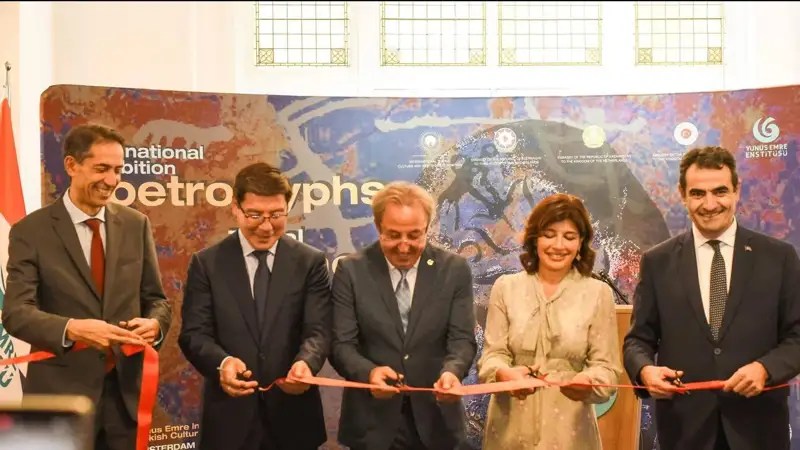 Exhibition of ancient Turkic writing opens in Amsterdam