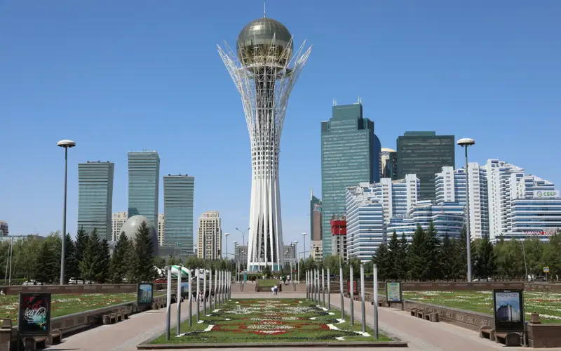 Норма бойынша Астанада 1 миллионнан сәл-ақ артық адам тұра алады – депутат