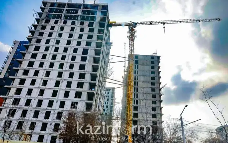 Еще семь ЖК включили в список не рекомендуемых для покупки жилья в Алматы