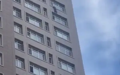 охранник Астана спас ребенка