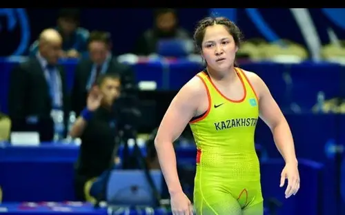 Казахстан завоевал третью медаль на ЧМ по борьбе в Белграде