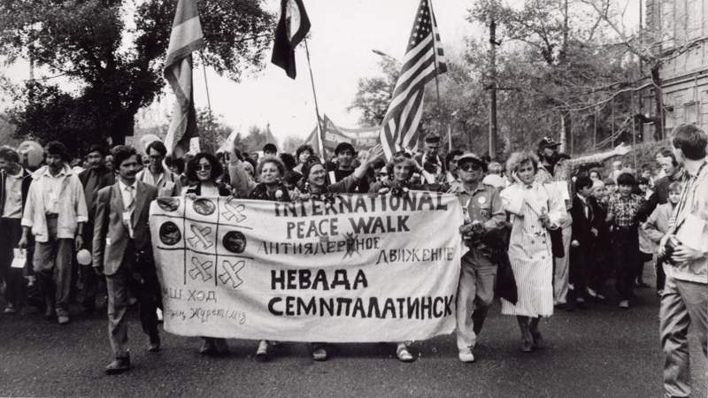 Сегодня редакция расскажет о движении «Невада - Семипалатинск». «Историческое фото»