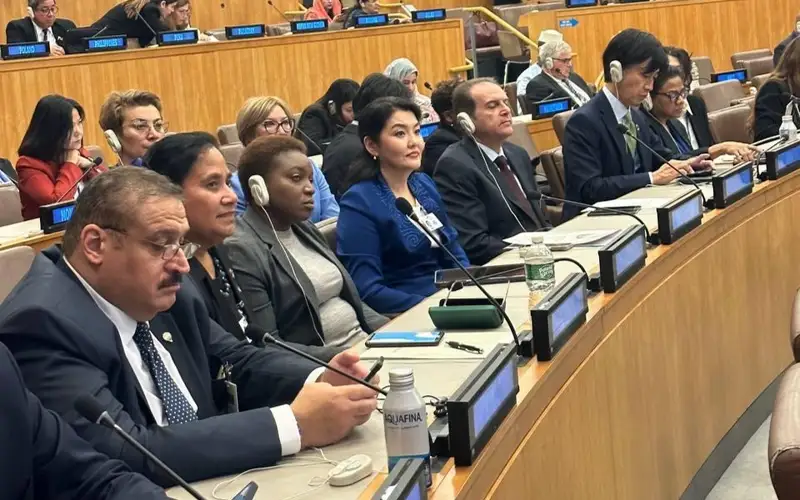 ажар гиният