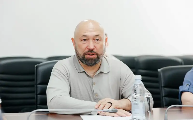 тимур бекмамбетов