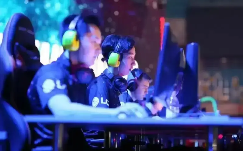 Киберспорт