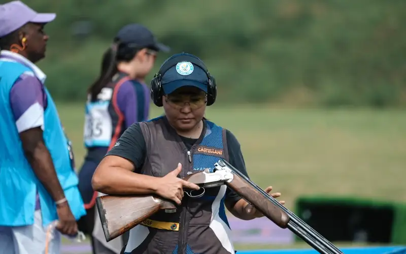 алғашқы алтын медаль