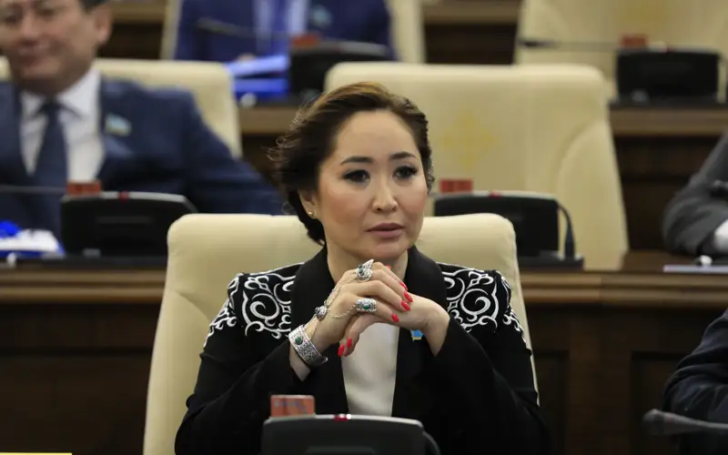  Каракат Абден 