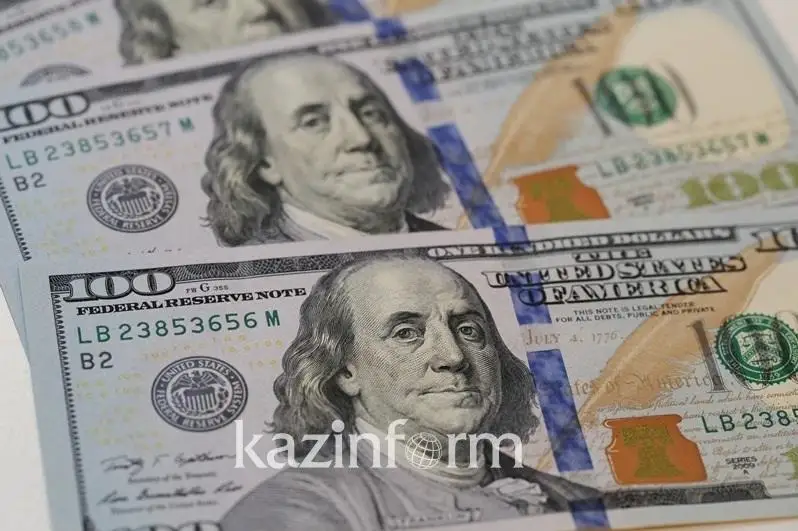 Dollar ekinshi kún qatarynan arzandap jatyr