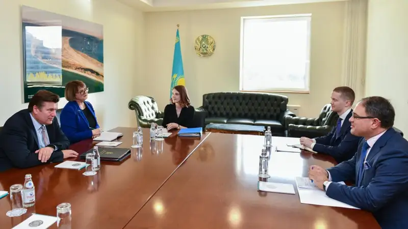 Astana, London strengthen bilateral and multilateral dialogue