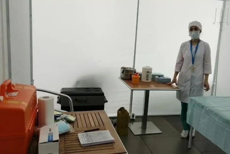 Aqtóbedegi saýda ortalyǵynda vaktsına egý pýnkti ashyldy