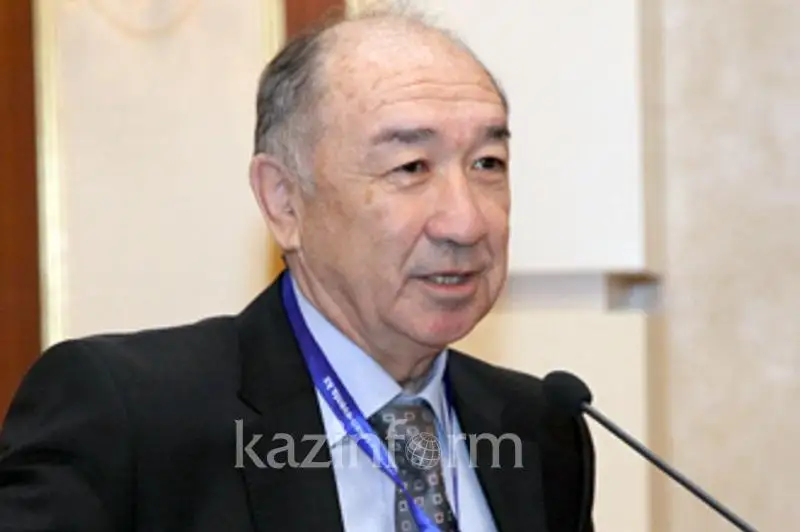 Jandarbek Kákishev: Patrıot bolý - óz Otanyńdy shyn júrekpen súıý