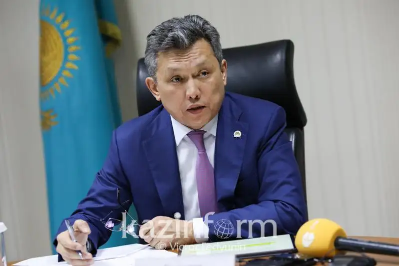 Baqyt Sultanovtyń «Nur Otan»-daǵy qabyldaýy: Azamattar qandaı másele kóterdi
