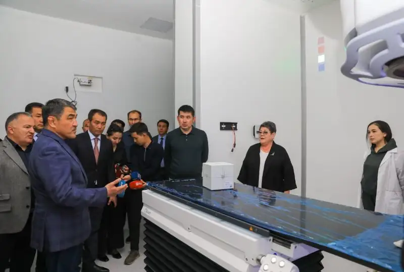 За срыв ввода в эксплуатацию онкоцентра в Таразе раскритиковал подрядчиков Нуржан Нуржигитов