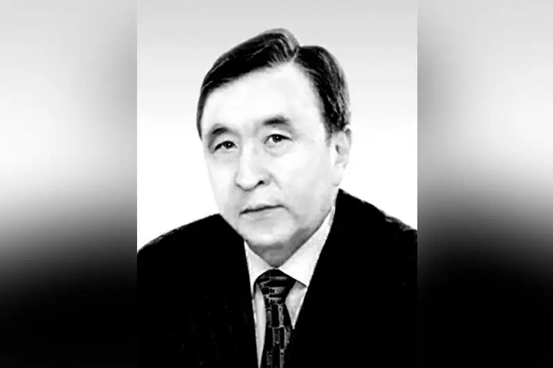 Akademık Qalyq Abdýllaev ómirden ozdy