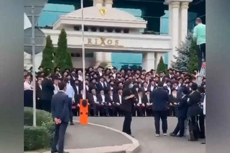 Almatydaǵy Rixos qonaqúıiniń ákimshiligine aıyppul salyndy