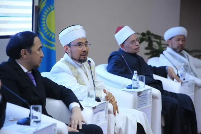 Almatyda ımamdardyń aımaqtyq forýmy ótti