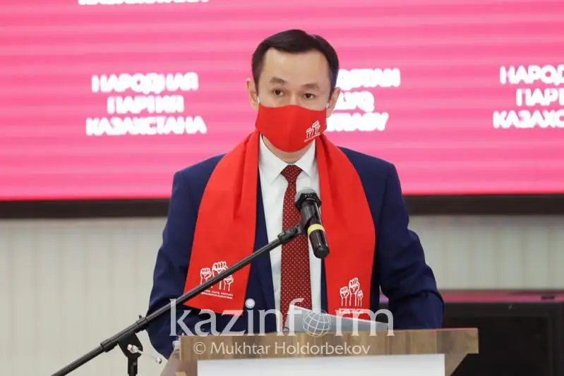 Májilis depýtattary GMO ónimderin Qazaqstanǵa kirgizbeý tetikterin qurýdy usyndy