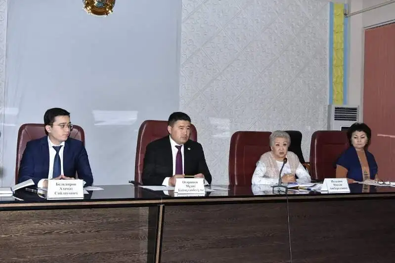 Saryaǵashta balalardyń quqyǵyn qorǵaý máseleleri talqylandy