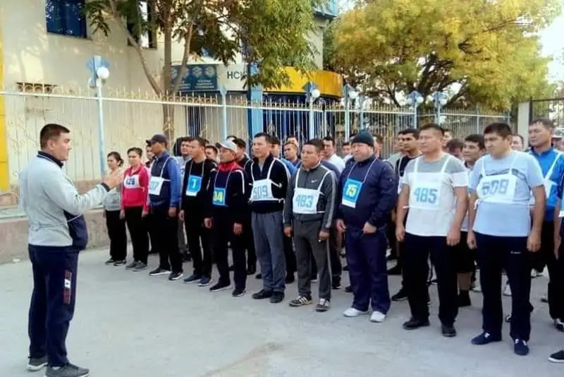 Jetisaılyq polıtseıler marafon ótkizdi