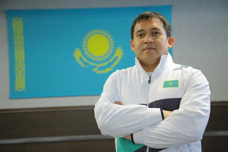 Aýyr atletıkadan bas bapker Igor Sonnyń jeńisi týraly: Psıhologııalyq turǵydan kim myqty boldy, sol jeńiske jetti