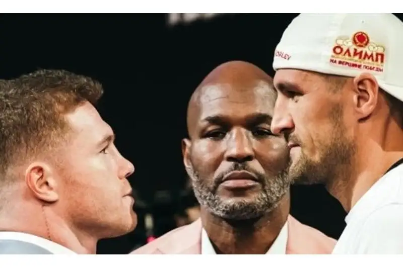 Kovalev pen «Kanelo» tıtýldyq jekpe-jek úshin qansha alatyny belgili boldy